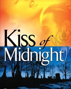 Kiss of Midnight by Lara Adrian